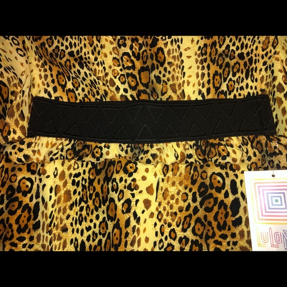 NWT LuLaRoe Lola Animal Print Skirt - Picture 5 of 7